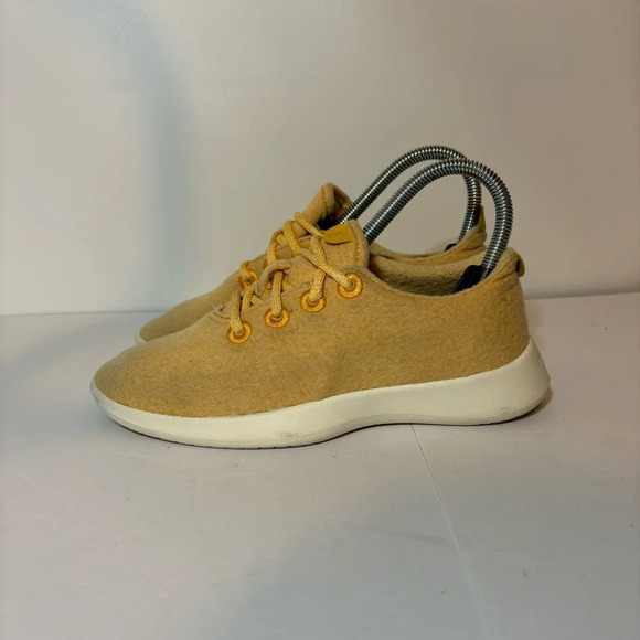 Allbirds Wool Runners WR Womens Sz 6 Shoes Yellow Wool Everyday Casual Sneakers - Picture 2 of 9